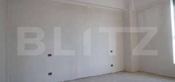 Apartament 3 camere, bloc nou, 67mp, semifinisat, Zona Centrala