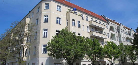 Hübsche 3 Zimmer Wwohnung mit Balkon nahe Bornholmer Straße zu vermieten!