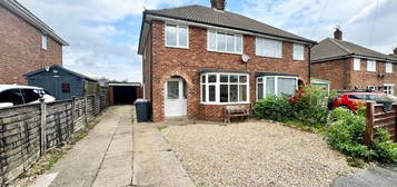 Semi-detached house to rent in Holmes Close, Louth LN11