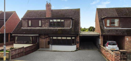 4 bedroom semi-detached house for sale