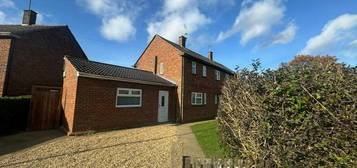 3 bedroom semi-detached house