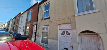 2 bedroom terraced house