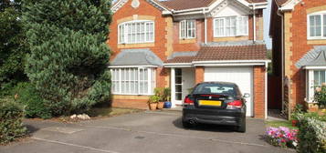 4 bedroom detached house to rent