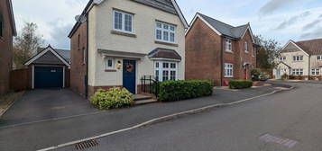 3 bed detached house for sale