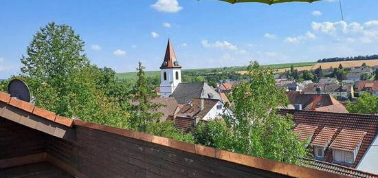 Wohnen mit Aussicht und Ausbaupotential in Nordheim