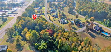 00 Red Bird, Lot 10 Dr, Lexington, TN 38351