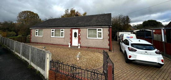 2 bedroom detached bungalow for sale