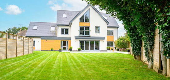 7 bedroom detached house for sale