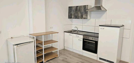 1 Zimmer Appartements in Neunkirchen. TEILMÖBLIERT!