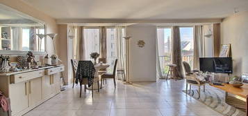 Appartement à vendre, 5 pièces, 3 chambres, 98 m²