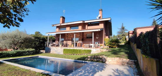 Casa o chalet en venta en Carrer Puigllançada, 14, Begues