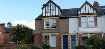 6 bedroom terraced house for sale