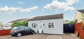 2 bedroom detached house for sale