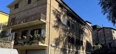 Appartamento all'asta via San Michele , 1, Montelanico