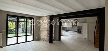 MAISON AVEC JARDIN ET TERRASSES - 3 CHAMBRES - ROUEN - 140.70 m²