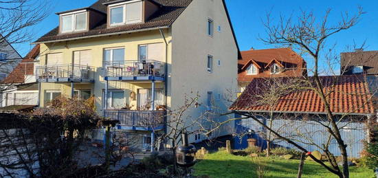 Auefeld, 2 ZKB, Mansardenwohnung