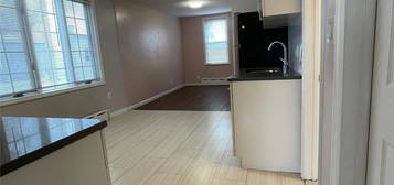 58-22 57th Dr Unit 2F, Maspeth, NY 11378