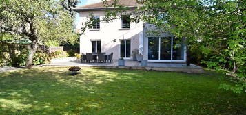 Vente maison 7 pièces 186 m²