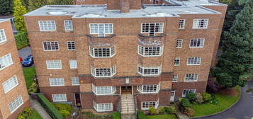 Flat for sale in Viceroy Close, Edgbaston, Birmingham B5