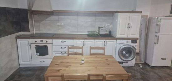 Inchiriez apartament 2 camere - Fundeni - Str Ciresului