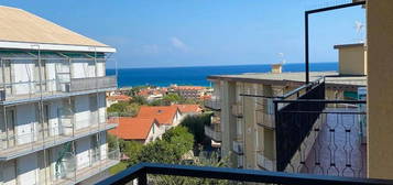 800 MT Mare Via Alba BILOCALE BALCONE VISTA MARE