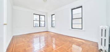 56 Bennett Ave #5M, New York, NY 10033