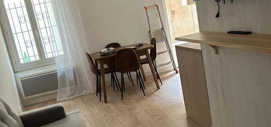 Location appartement 1 pièce 30 m²