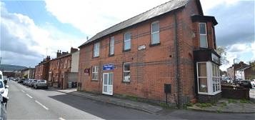 Flat to rent in West Bond Court, Macclesfield SK11