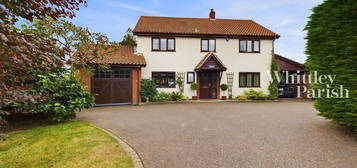 4 bed detached house for sale