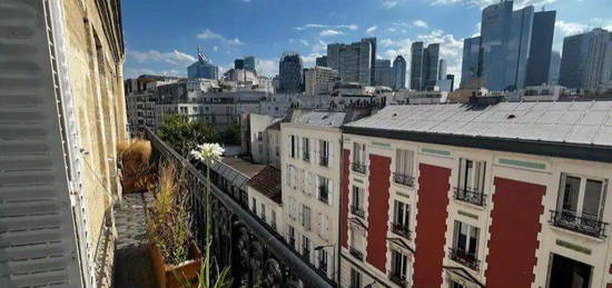 Location (6 mois) avec vue sur Paris - 1550 /mois