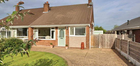 3 bedroom semi-detached bungalow to rent