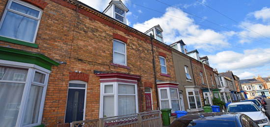 3 bed terraced house for sale