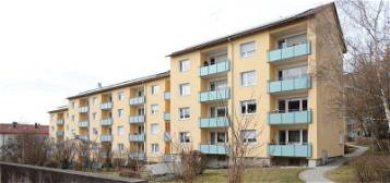 Top gepflegte 2-Zi-Wohnung mit Balkon am Eselsberg!