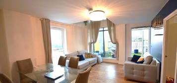 3 bed flat to rent