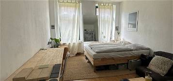 Leipzig! Zimmer in Wohnung übers Wochenende zu vermieten