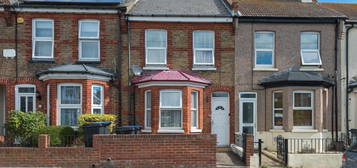 2 bed terraced house to rent