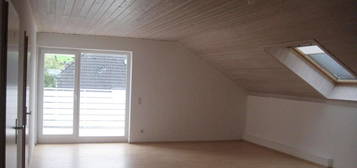 600€, ca.130 m², 5 Zimmer