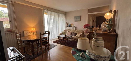 Appartement 4 pièces 84 m²