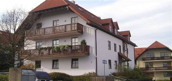 Helle 3-Zimmerwohnung mit 2 Balkonen und PKW-Stellplatz in ruhiger Lage von Bannewitz
