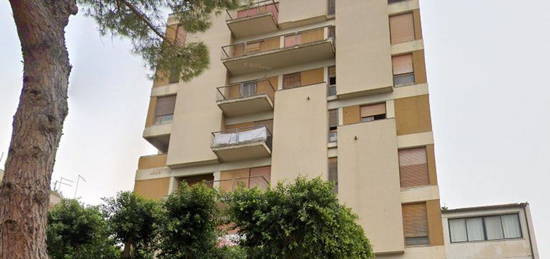 Quadrilocale all'asta in piazza Giordano Bruno, 26