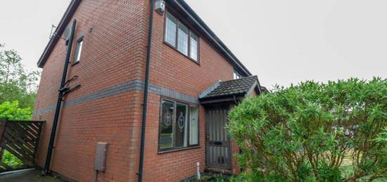 2 bedroom semi-detached house