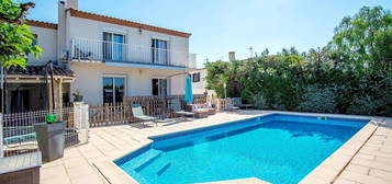 VILLA STANDING - 5 CHAMBRES - PISCINE