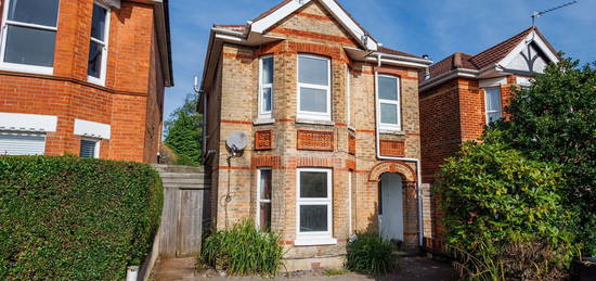 Property to rent in Osborne Road, Winton, Bournemouth BH9