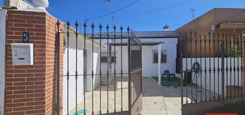 Casa o chalet en venta en Monteolivete - Camino Sevilla