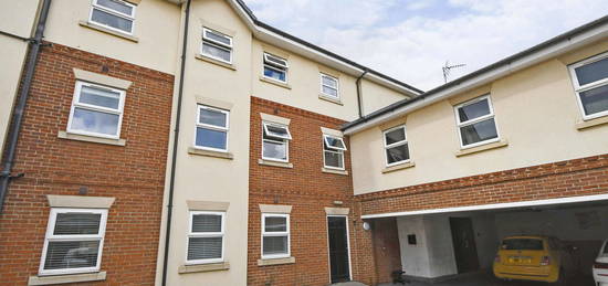 2 bed flat to rent