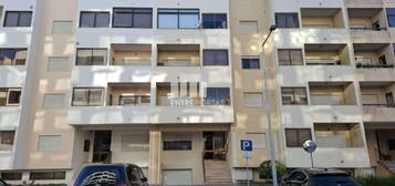 Venda de apartamento T1 com terraço, Amorosa, Viana do Castelo