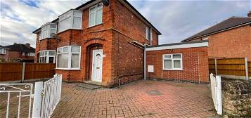 Semi-detached house to rent in Cliff Avenue, Loughborough, Leicestershire LE11