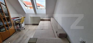 Apartament de 2 camere, decomandat, 40 mp, zona centrala