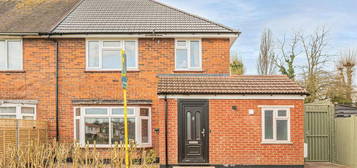 5 bedroom terraced house to rent