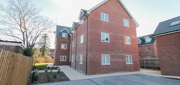 1 bedroom ground floor flat